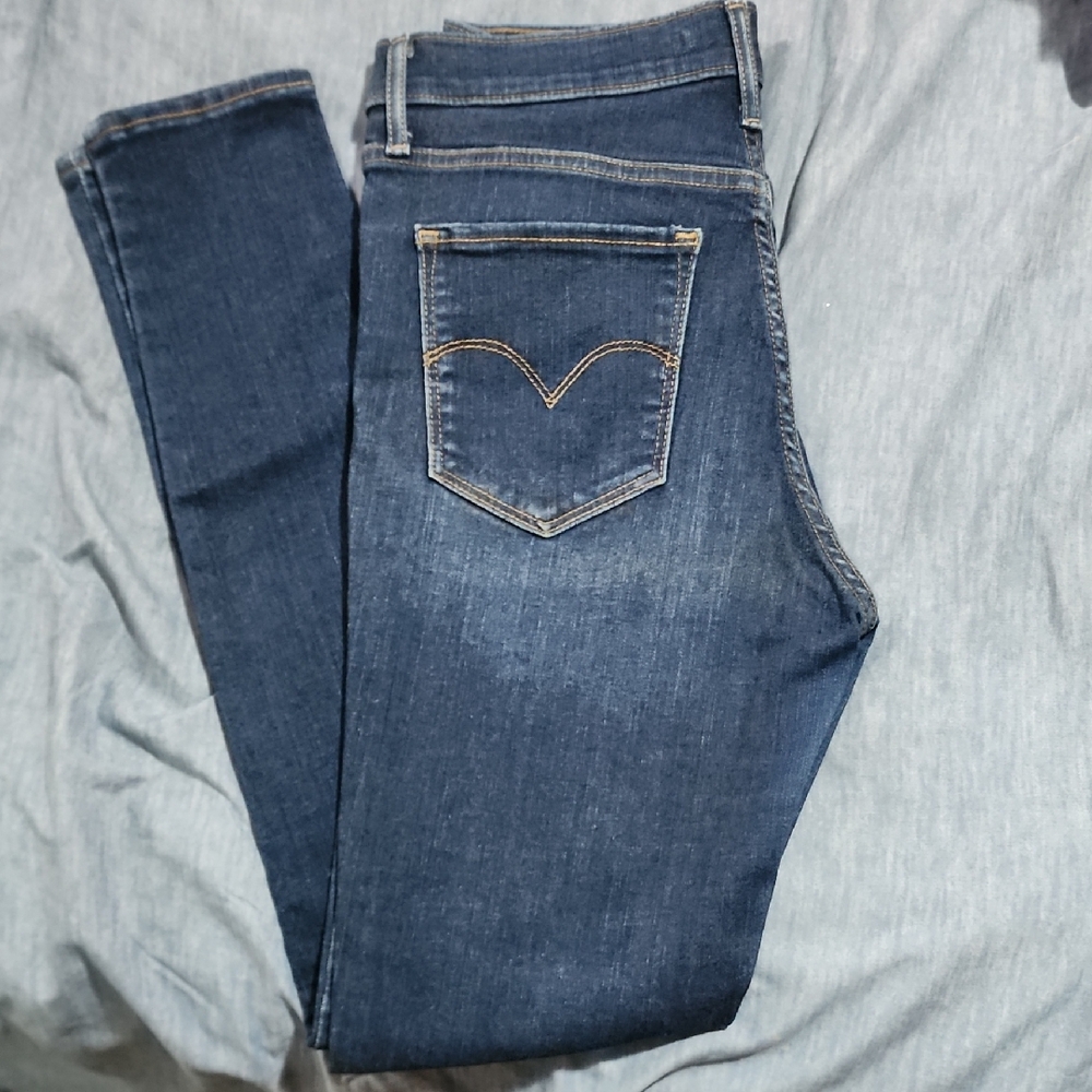 Levi's Women's 720 High Rise Super Skinny Blue Jeans